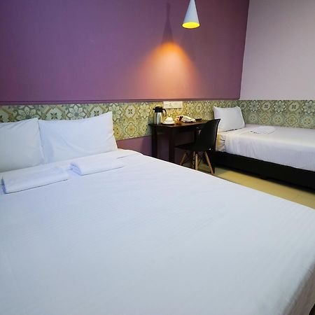 Grand Fc Hotel George Town Exterior foto